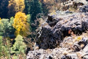 Blick auf Gesteinsbrocken